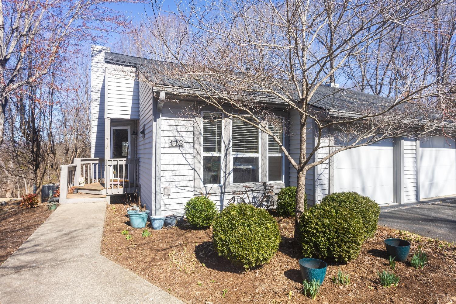 412 Oak Point Road Forest, VA 24551 - Photo 3 of 45 Gallery Image 3