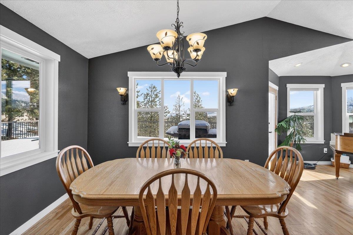 6802 South Conklin Road Greenacres, WA 99016 - Photo 13 of 49