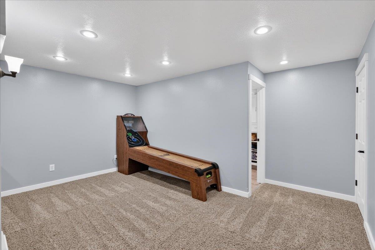 6802 South Conklin Road Greenacres, WA 99016 - Photo 27 of 49