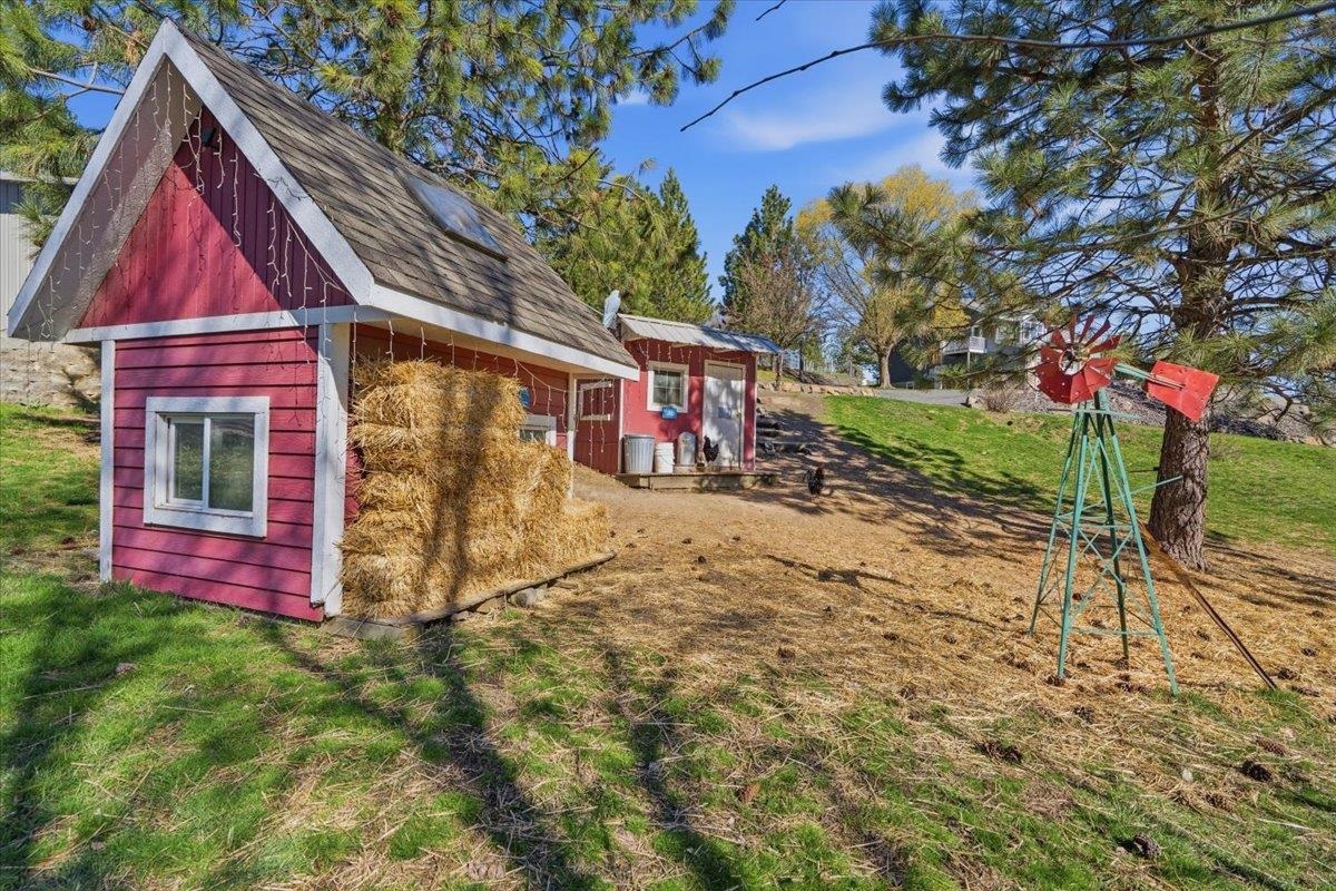 6802 South Conklin Road Greenacres, WA 99016 - Photo 35 of 49