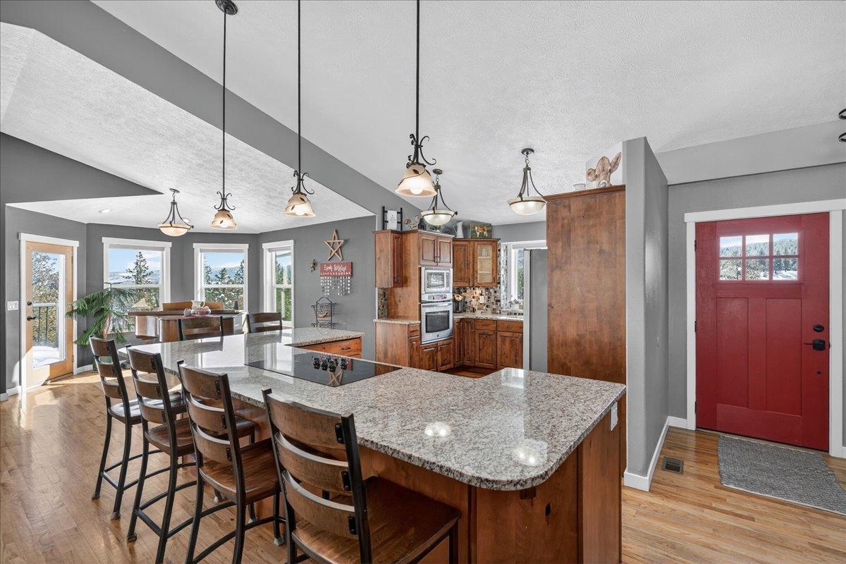 6802 South Conklin Road Greenacres, WA 99016 - Photo 9 of 49