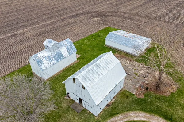 $379,900 | 16606 West Backbone Road, Princeton, IL 61356