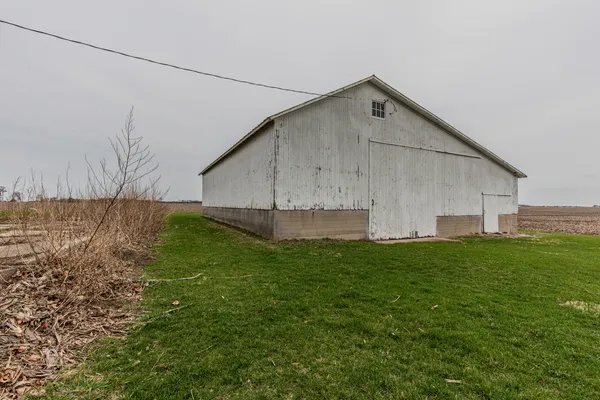 $379,900 | 16606 West Backbone Road, Princeton, IL 61356
