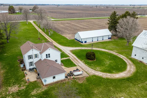 $379,900 | 16606 West Backbone Road, Princeton, IL 61356