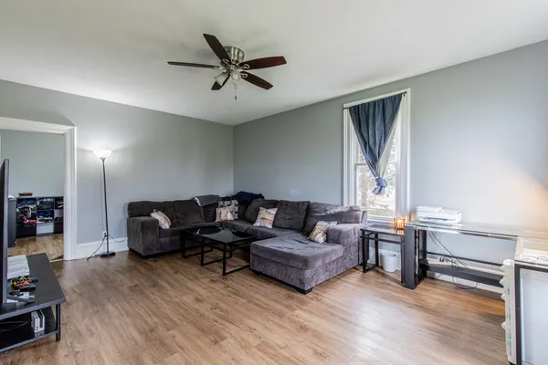 $379,900 | 16606 West Backbone Road, Princeton, IL 61356