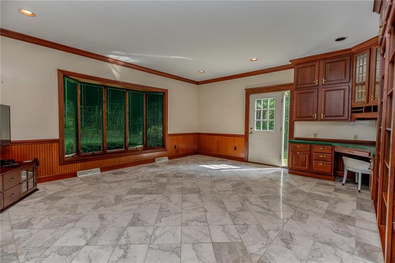 4685 Dutch Ridge Road Beaver, PA 15009 - Photo 17 of 25