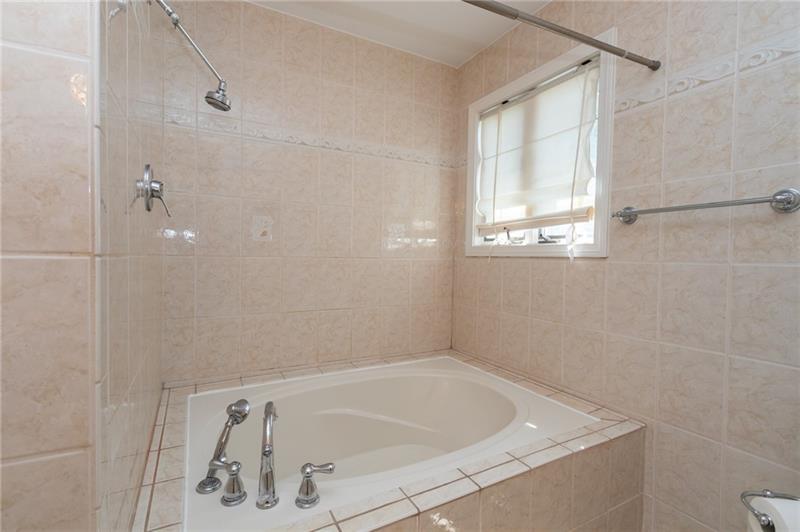4685 Dutch Ridge Road Beaver, PA 15009 - Photo 22 of 25