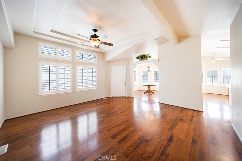 27250 Murrieta Road, Unit 155 Menifee, CA 92586 - Photo 5 of 34