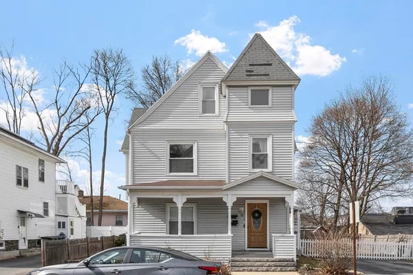 $595,000 | 11 Pine Street, Leominster, MA 01453