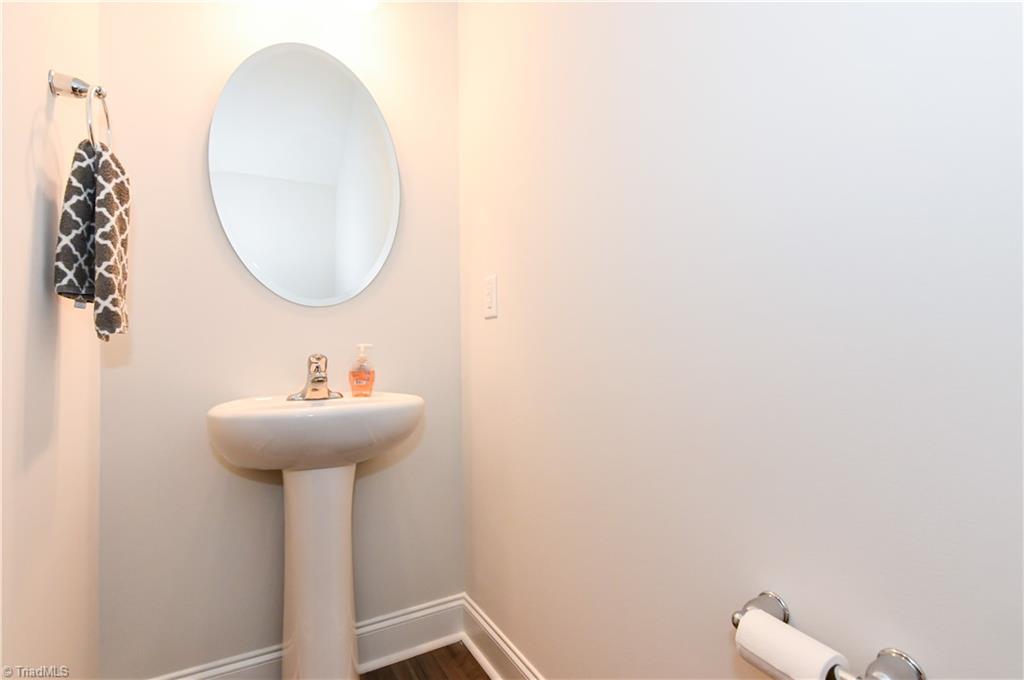 32 Finley Ridge Way Greensboro, NC 27455 - Photo 17 of 38 Gallery Image 17