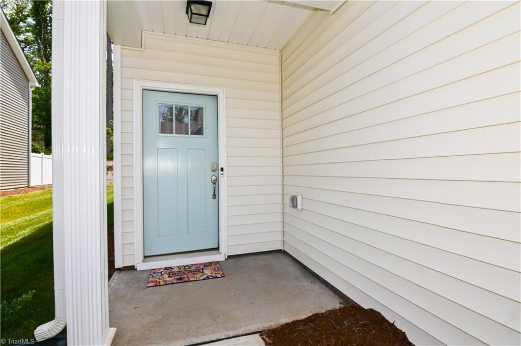 32 Finley Ridge Way Greensboro, NC 27455 - Photo 3 of 38 Gallery Image 3