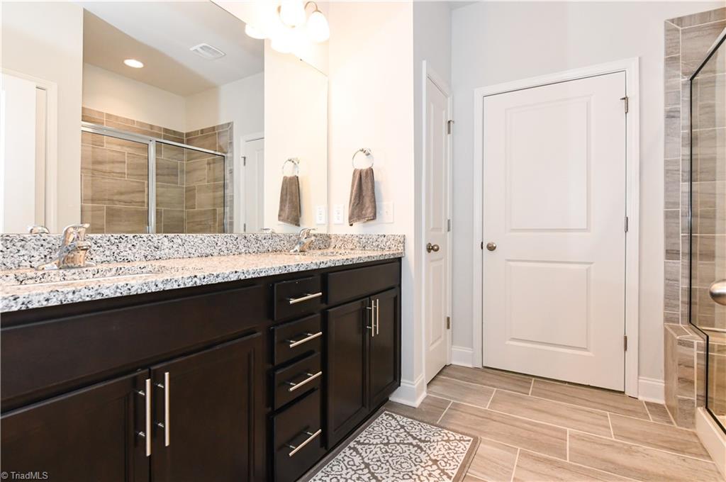 32 Finley Ridge Way Greensboro, NC 27455 - Photo 21 of 38 Gallery Image 21