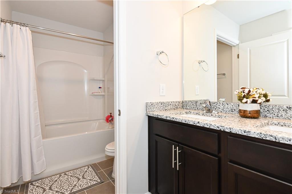 32 Finley Ridge Way Greensboro, NC 27455 - Photo 31 of 38 Gallery Image 31