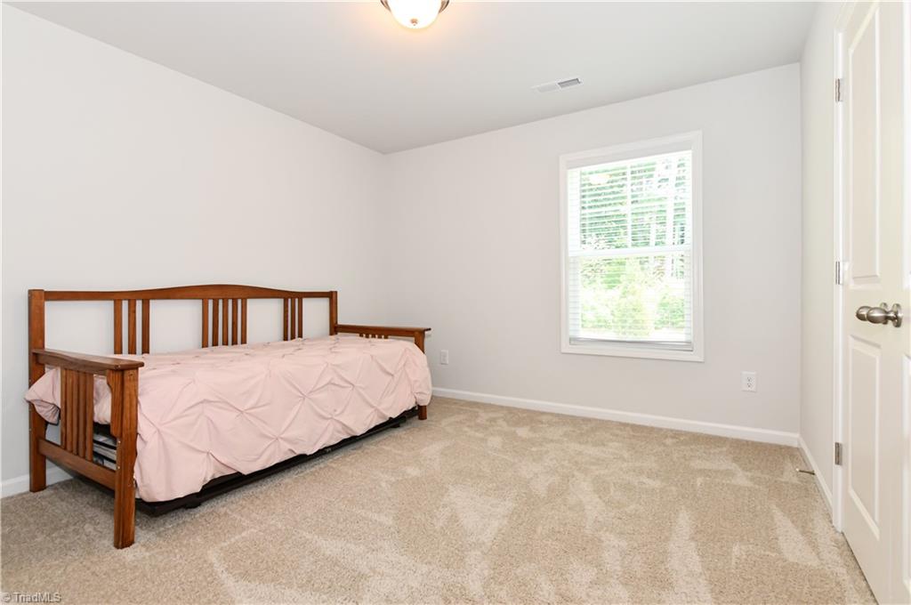 32 Finley Ridge Way Greensboro, NC 27455 - Photo 33 of 38 Gallery Image 33
