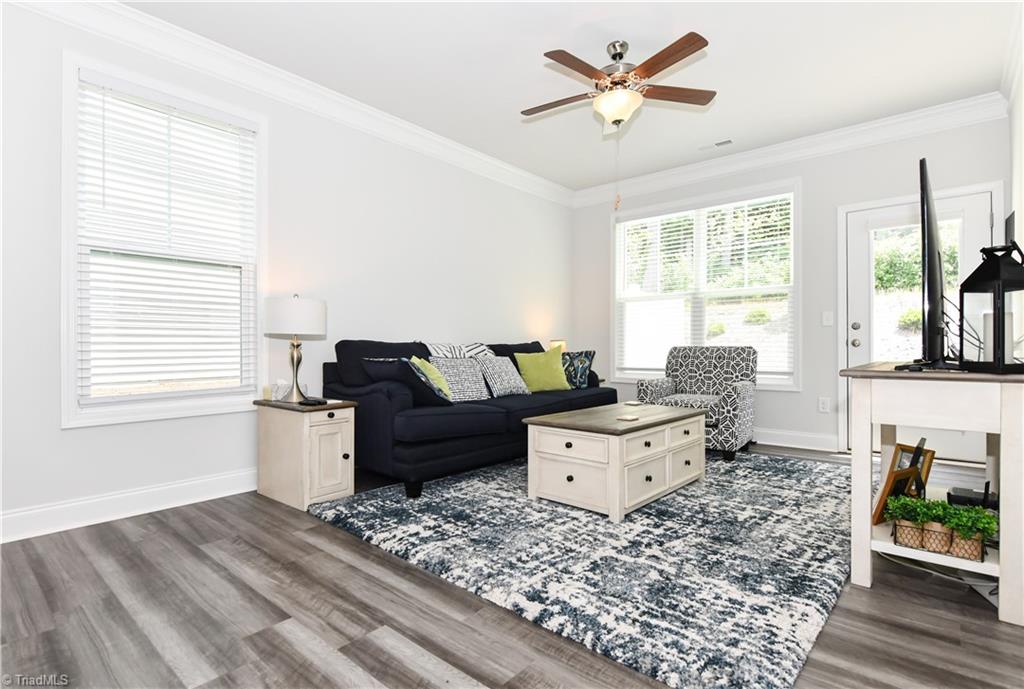 32 Finley Ridge Way Greensboro, NC 27455 - Photo 5 of 38 Gallery Image 5