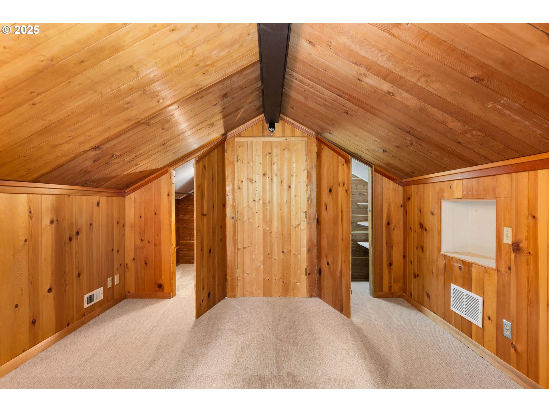 589 Ridgeway Road Lake Oswego, OR 97034 - Photo 30 of 40