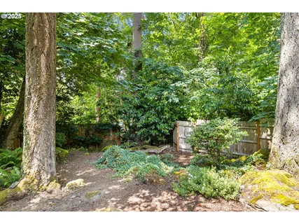 $1,294,000 | 589 Ridgeway Road, Lake Oswego, OR 97034