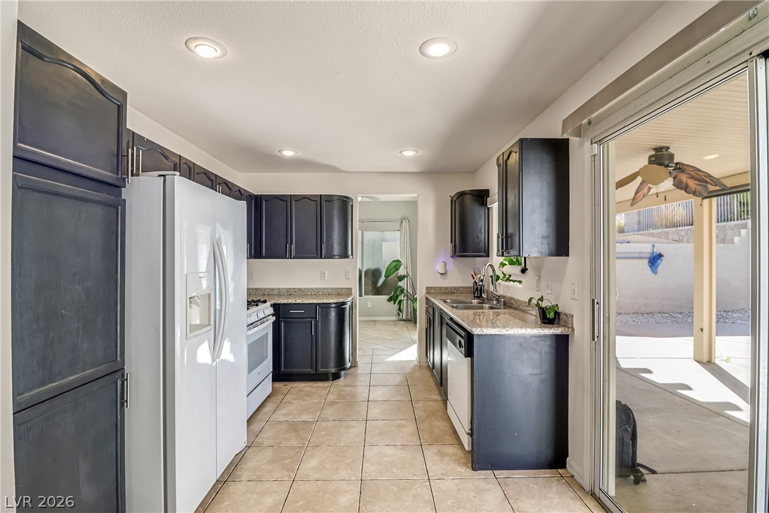 7237 Eaglegate Street Las Vegas, NV 89131 - Photo 11 of 40