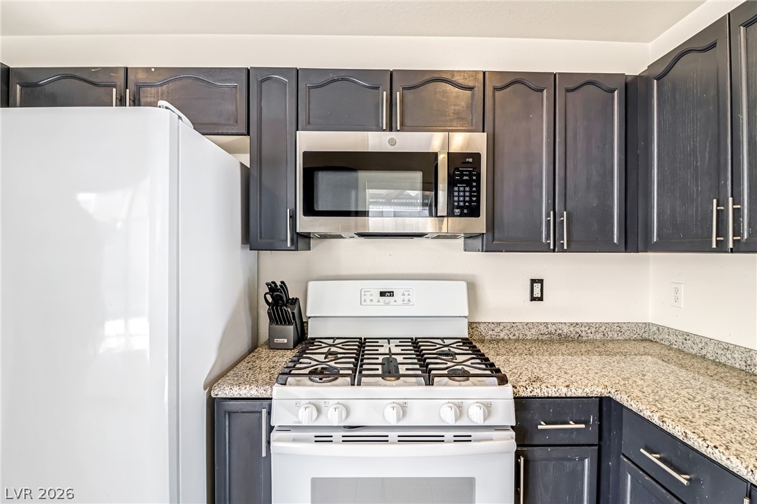 7237 Eaglegate Street Las Vegas, NV 89131 - Photo 15 of 40