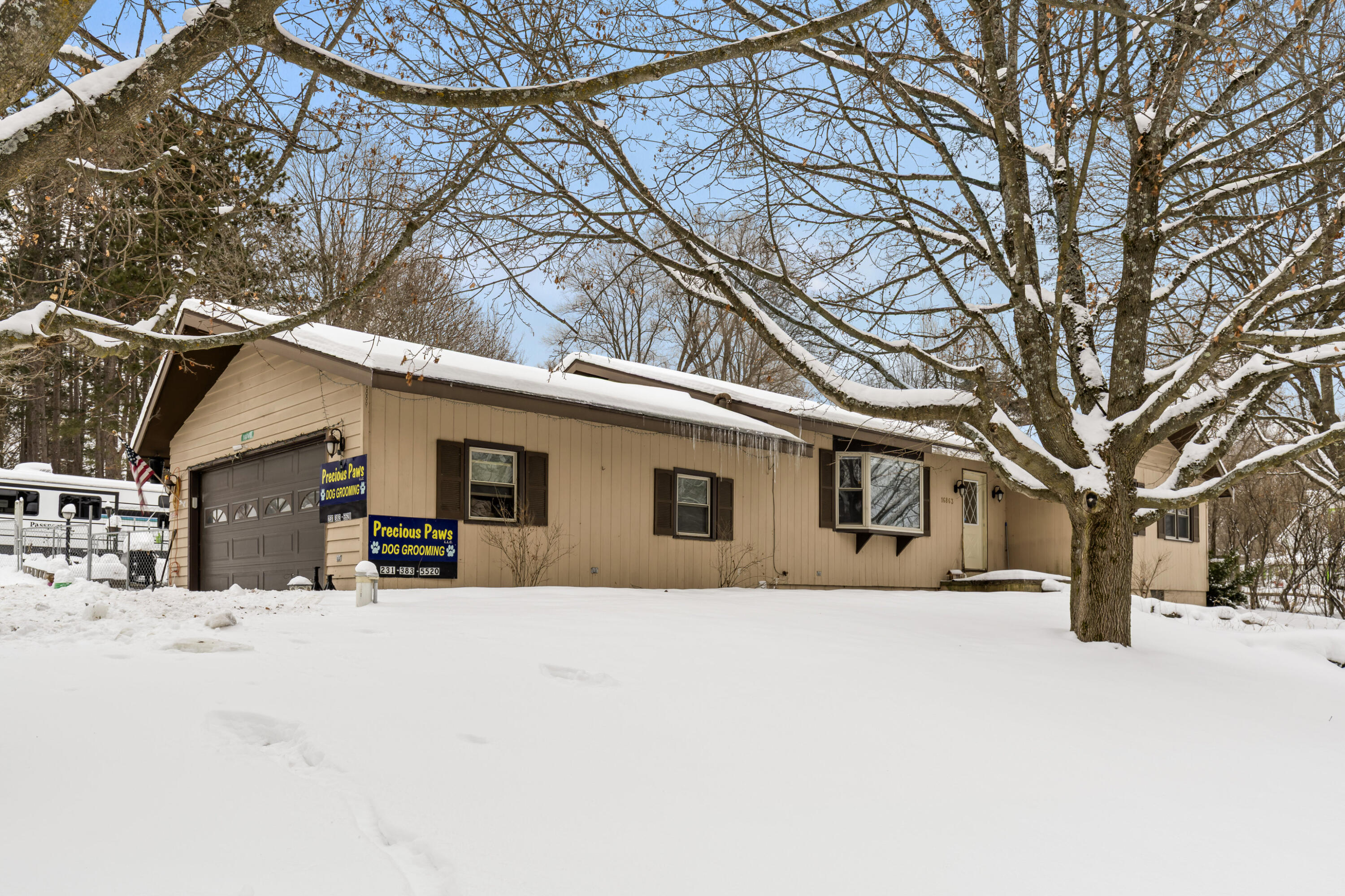16863 3rd Street Copemish, MI 49625 - Photo 2 of 31 0S5A1794