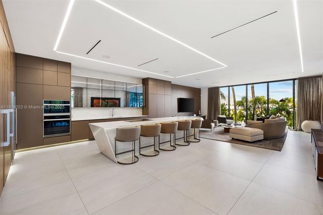 $9,990,000 | 769 Northeast 77th Terrace, Miami, FL 33138