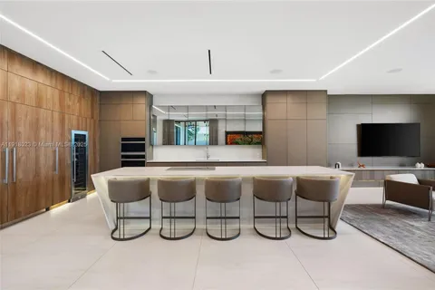 $9,990,000 | 769 Northeast 77th Terrace, Miami, FL 33138