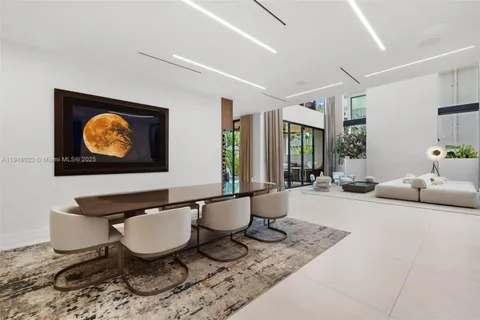 $9,990,000 | 769 Northeast 77th Terrace, Miami, FL 33138