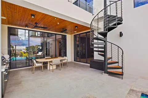 $9,990,000 | 769 Northeast 77th Terrace, Miami, FL 33138