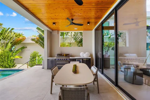 $9,990,000 | 769 Northeast 77th Terrace, Miami, FL 33138