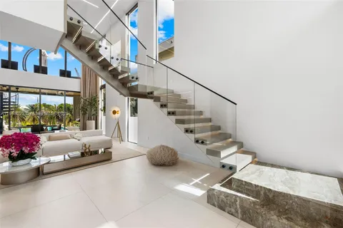 $9,990,000 | 769 Northeast 77th Terrace, Miami, FL 33138