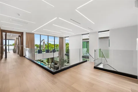 $9,990,000 | 769 Northeast 77th Terrace, Miami, FL 33138