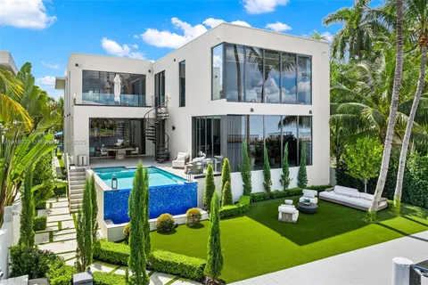 $9,990,000 | 769 Northeast 77th Terrace, Miami, FL 33138