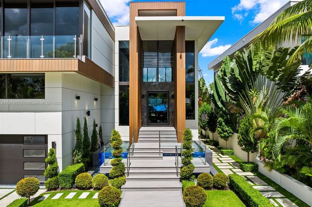 $9,990,000 | 769 Northeast 77th Terrace, Miami, FL 33138