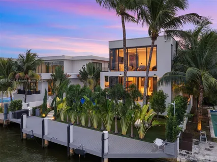 $9,990,000 | 769 Northeast 77th Terrace, Miami, FL 33138