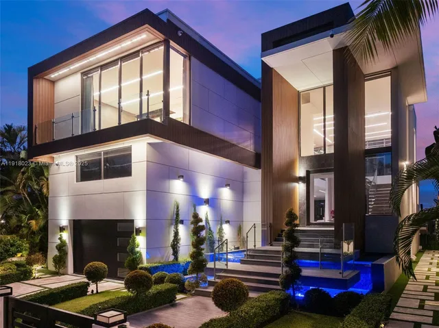 $9,990,000 | 769 Northeast 77th Terrace, Miami, FL 33138