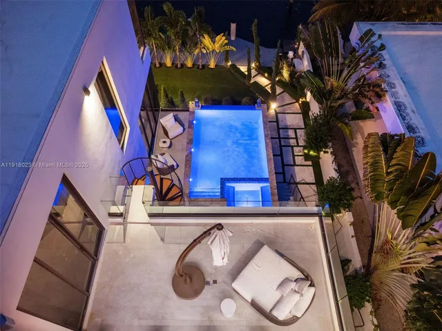 $9,990,000 | 769 Northeast 77th Terrace, Miami, FL 33138