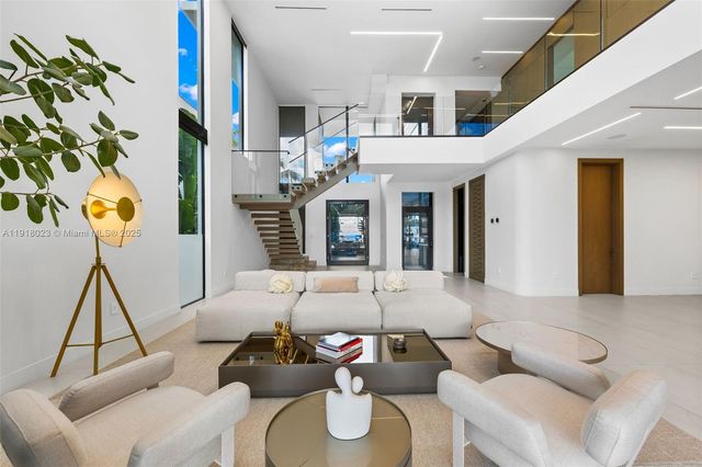$9,990,000 | 769 Northeast 77th Terrace, Miami, FL 33138