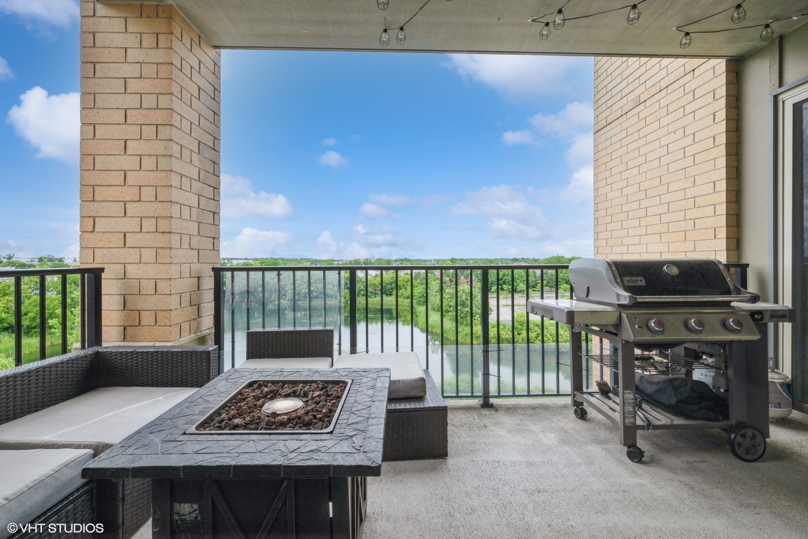 1199 East Port Clinton Road, Unit 504 Vernon Hills, IL 60061 - Photo 12 of 21