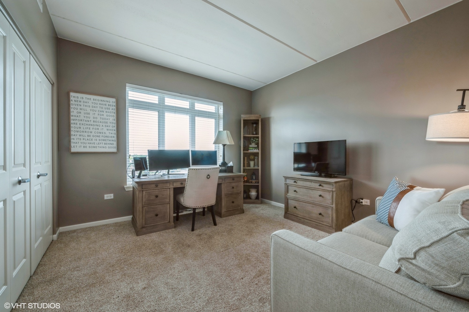 1199 East Port Clinton Road, Unit 504 Vernon Hills, IL 60061 - Photo 14 of 21