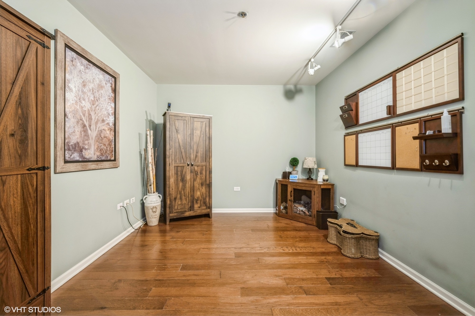 1199 East Port Clinton Road, Unit 504 Vernon Hills, IL 60061 - Photo 17 of 21