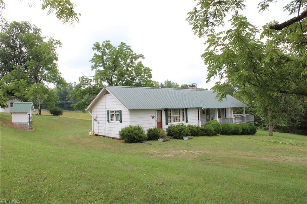 2541 Collinstown Road Westfield, NC 27053 - Photo 29 of 50