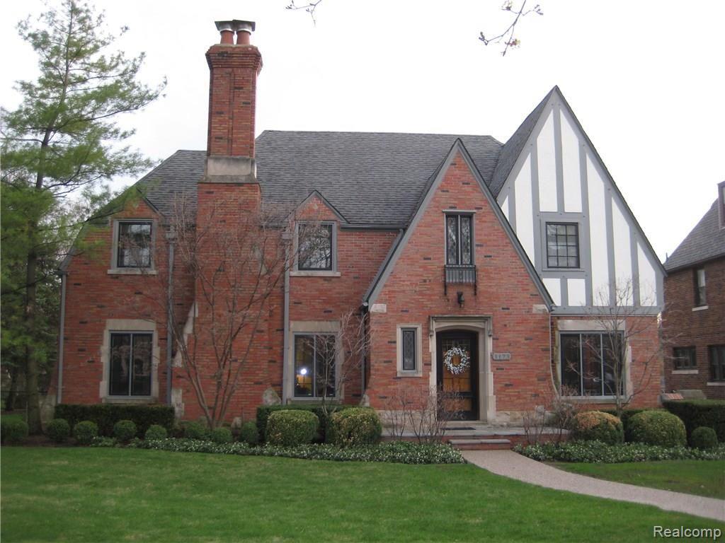 1173 Yorkshire Road Grosse Pointe, MI 48230 - Photo 1 of 15 IMG_9633.JPG