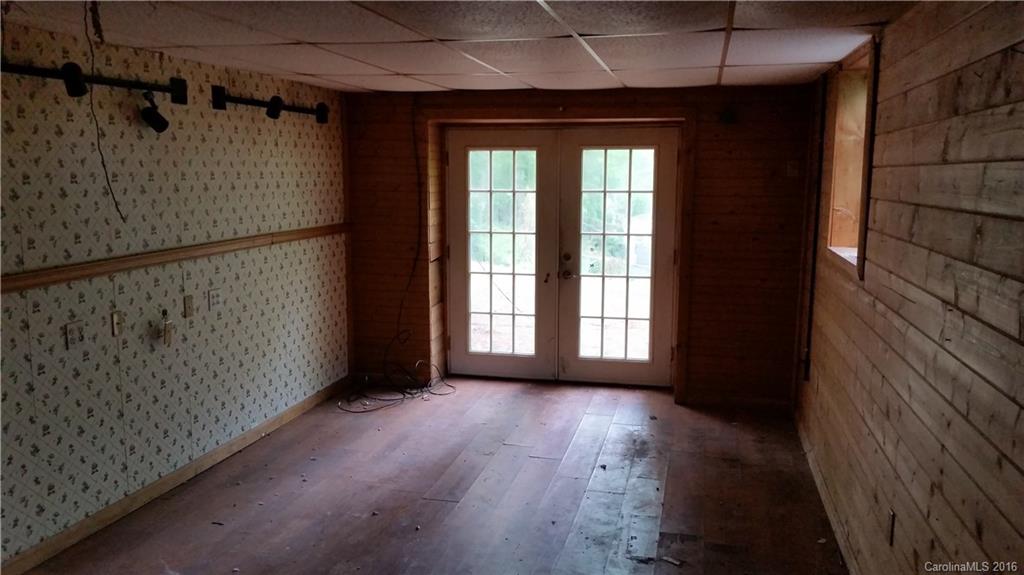 96 Beverly Road Asheville, NC 28805 - Photo 8 of 8 Gallery Image 8