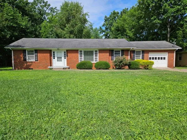 $1,800 | 1611 Jones Boulevard, Murfreesboro, TN 37129