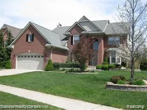 $4,000 | 41119 Scarborough Lane, Novi, MI 48375