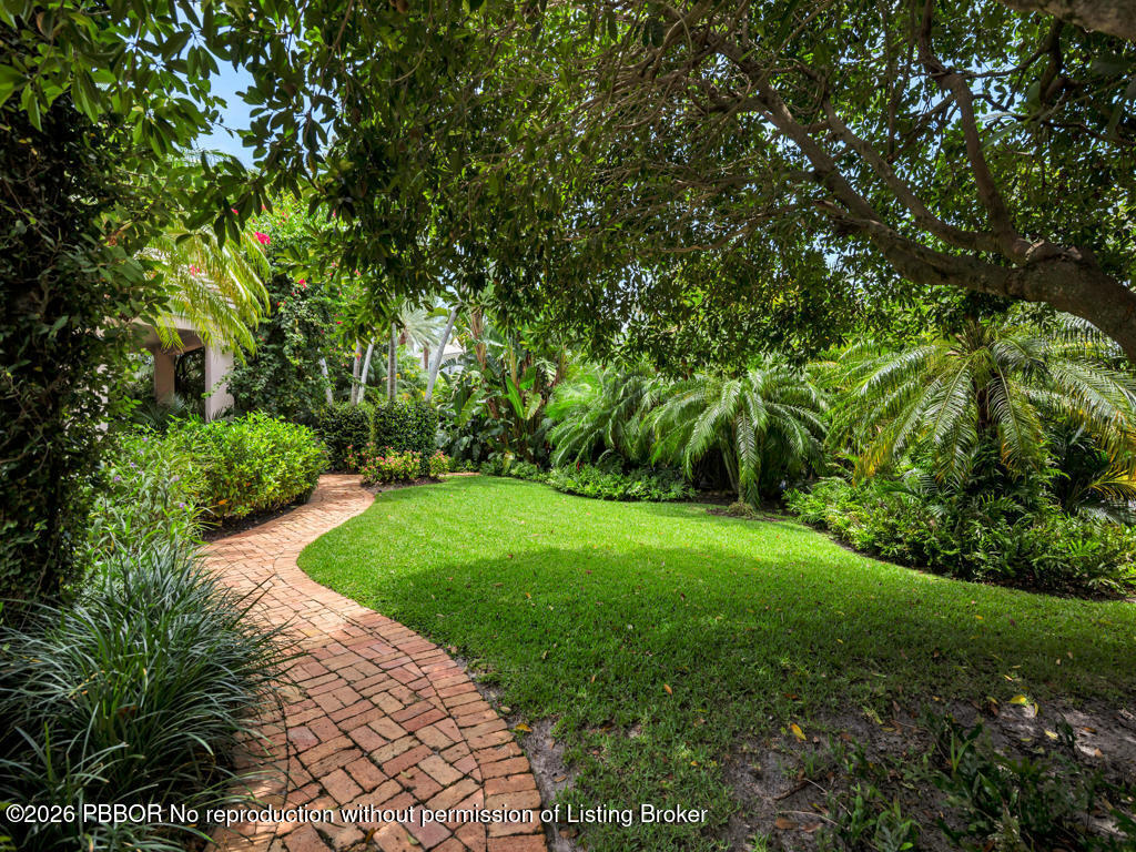 243 Garden Road Palm Beach, FL 33480 - Photo 20 of 32 high-30