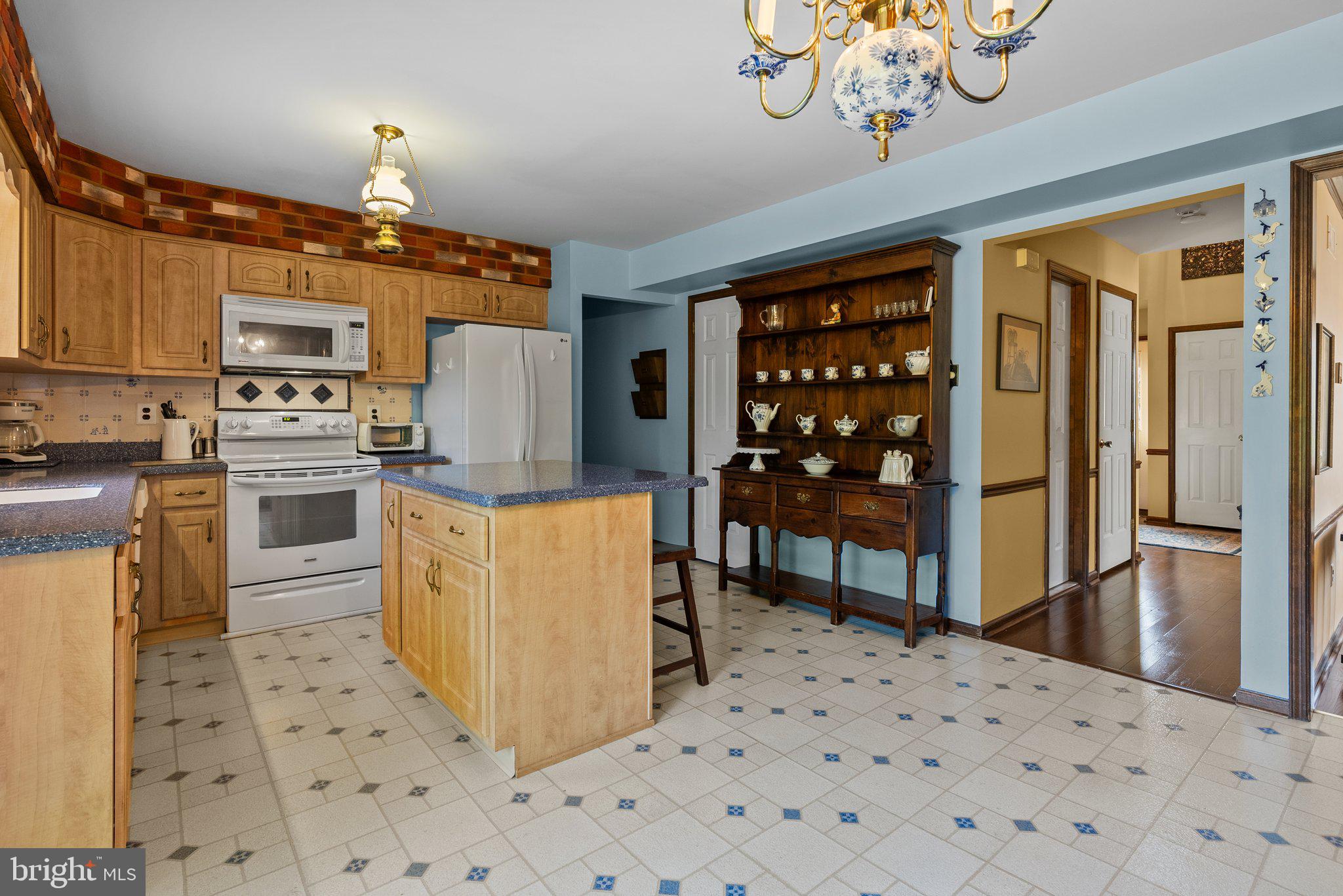 1364 Gates Circle Yardley, PA 19067 - Photo 14 of 51