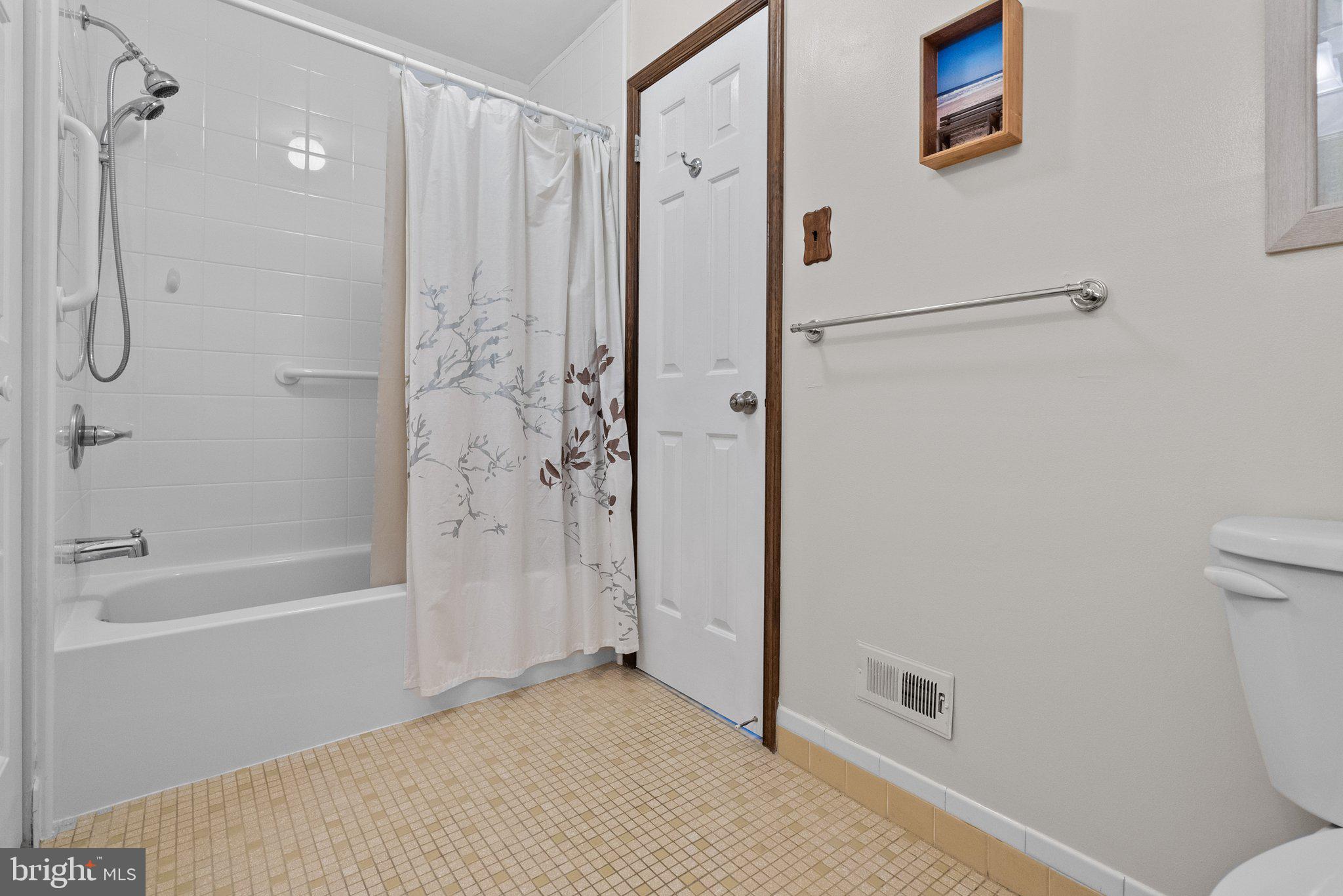 1364 Gates Circle Yardley, PA 19067 - Photo 36 of 51