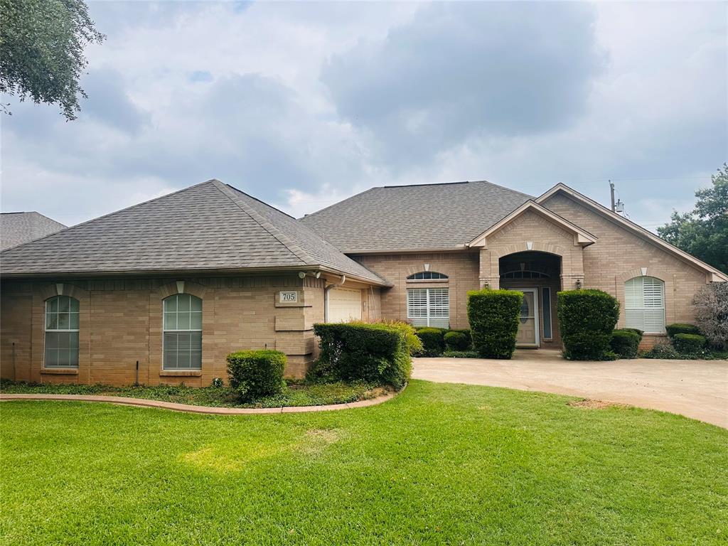 705 Quail Walk Cleburne, TX 76033 - Photo 1 of 14