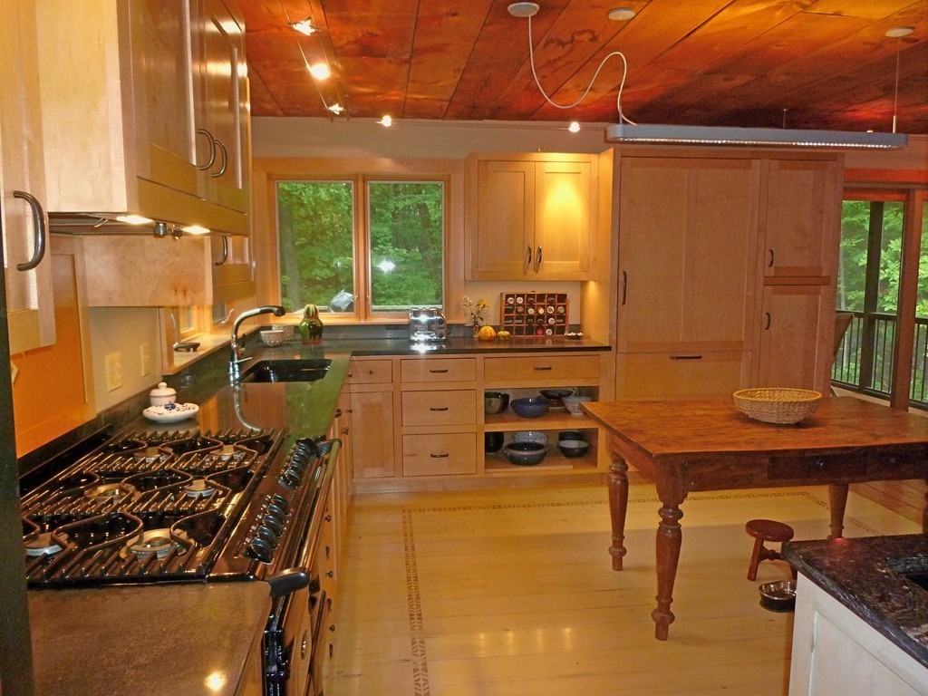132 Cave Hill Road Leverett, MA 01054 - Photo 7 of 28 Gallery Image 7
